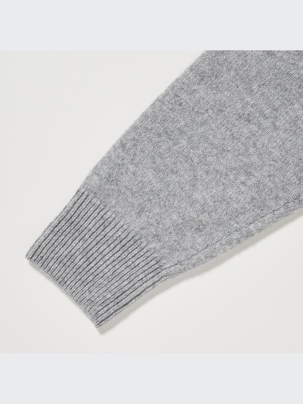 Premium Lambswool Long-Sleeve Crew Neck Sweater