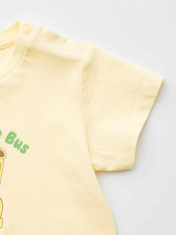 CoComelon UT (Short-Sleeve Graphic T-Shirt)