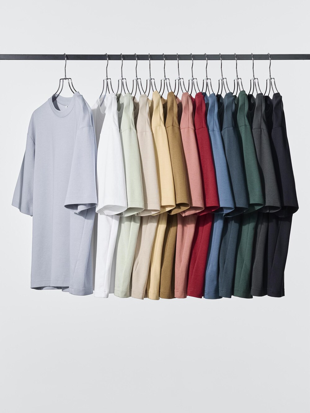 Uniqlo AIRism Cotton Oversized T-Shirt | Half-Sleeve — фото 2