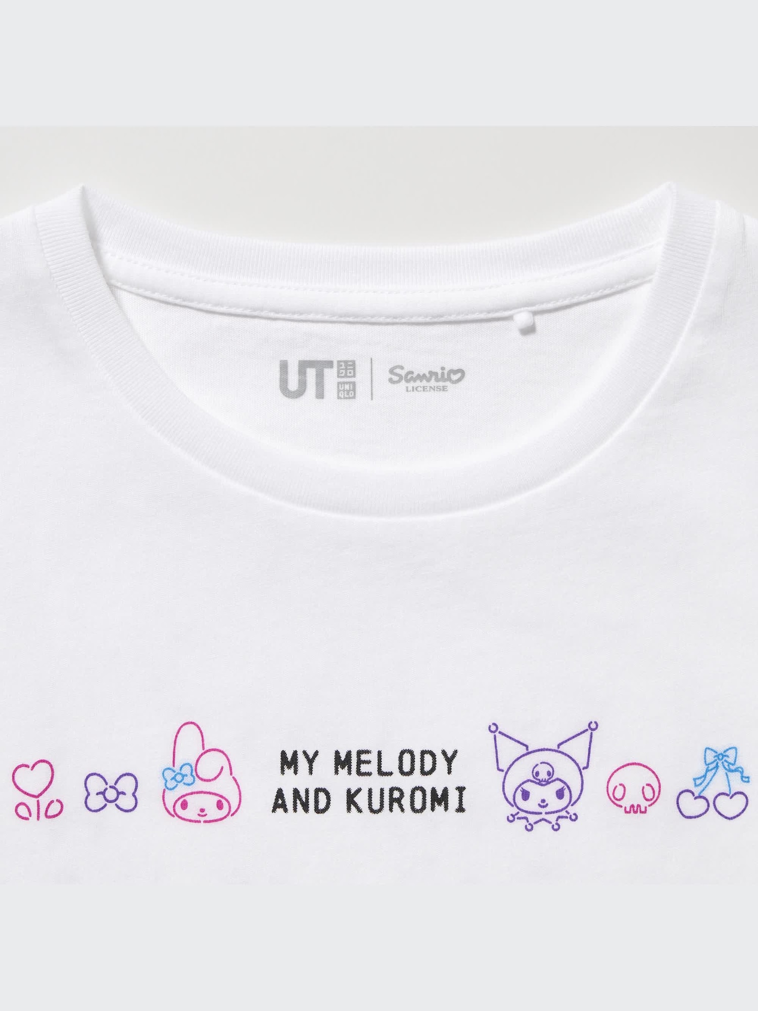 Sanrio Characters: Kuromi & My Melody UT (Cropped Short Sanrio Characters: Kuromi & My Melody UT (Cropped Short