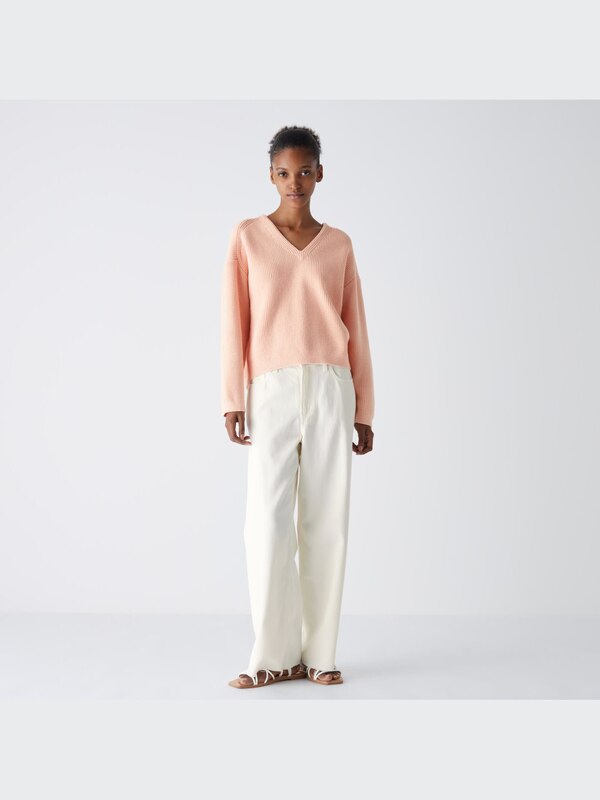 Pull Court en Maille (Col V)