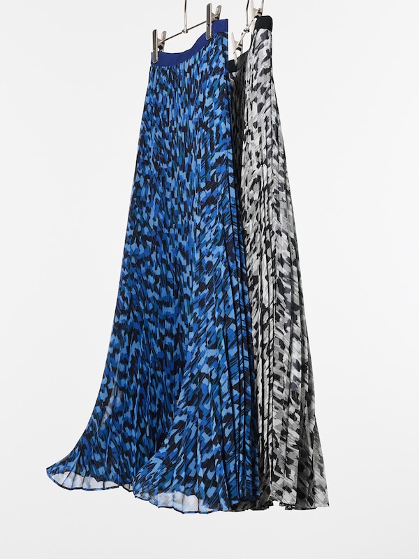 Pleated Printed Skirt