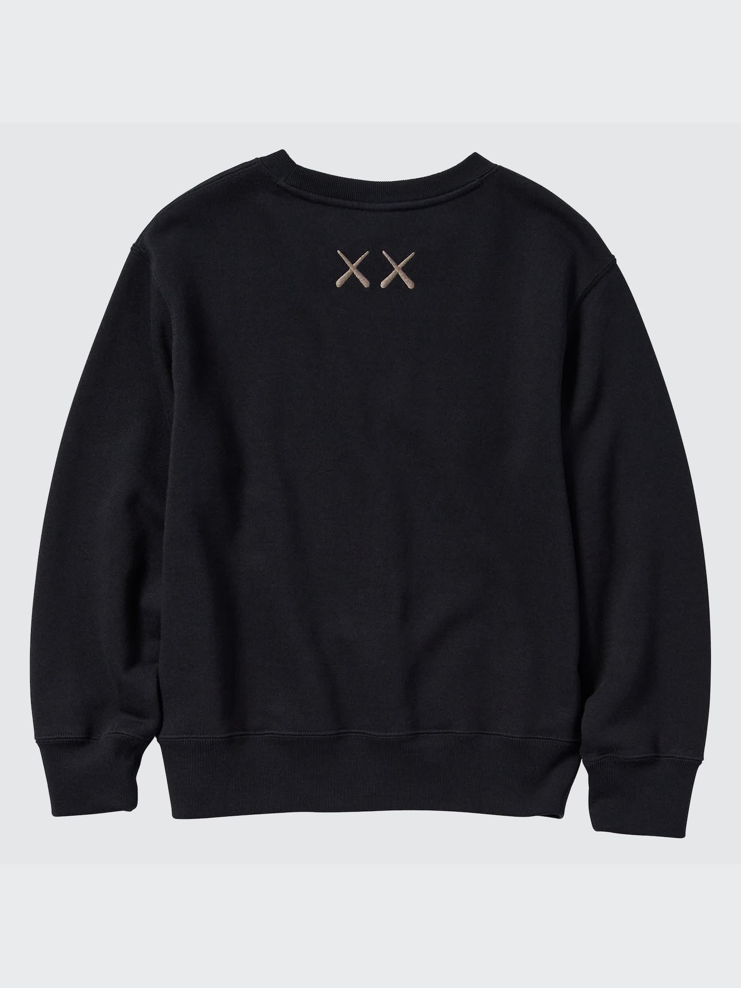 Uniqlo x kaws sweater sale