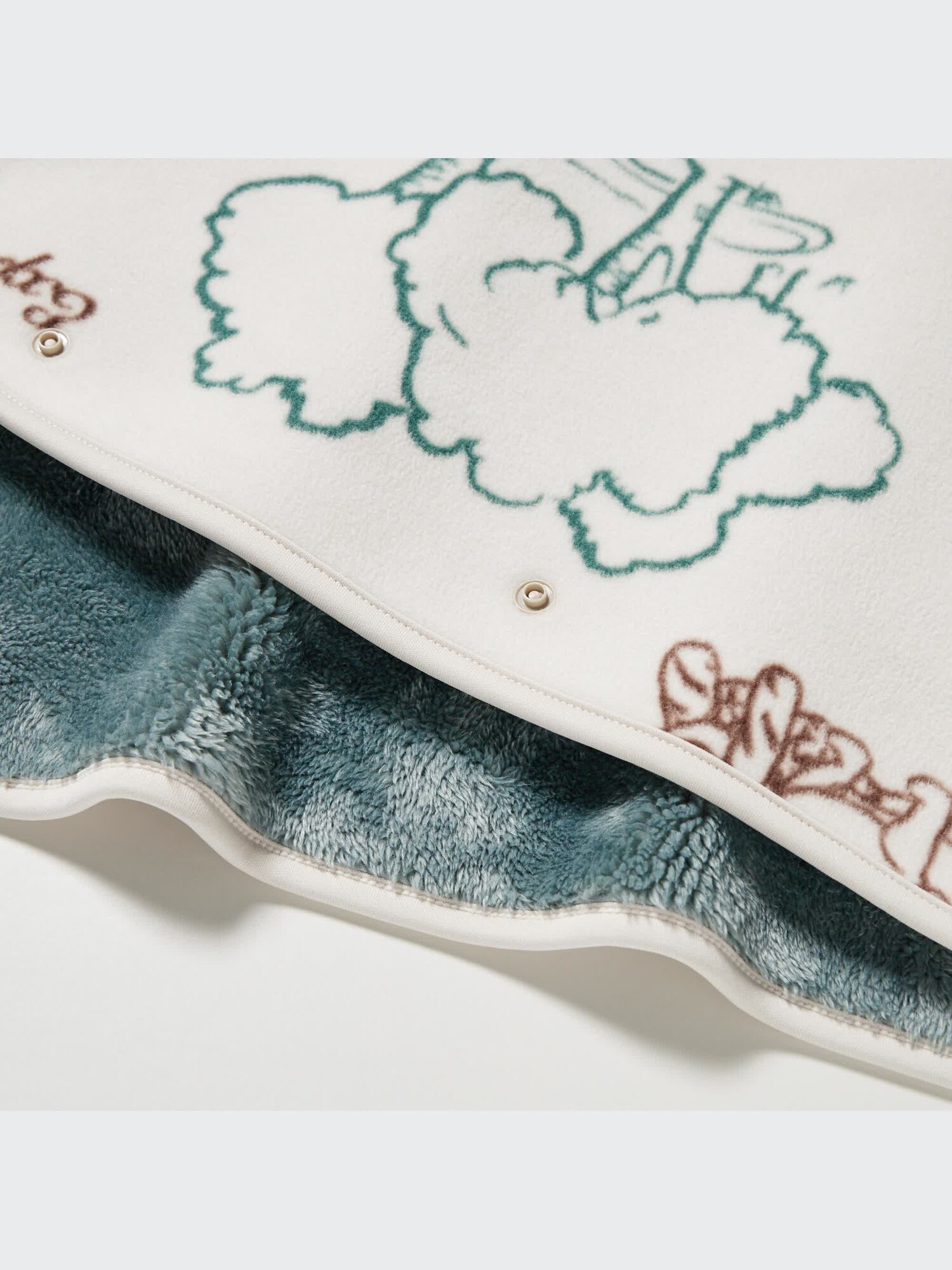 Winnie the Pooh Collection Fleece Reversible Blanket | UNIQLO US