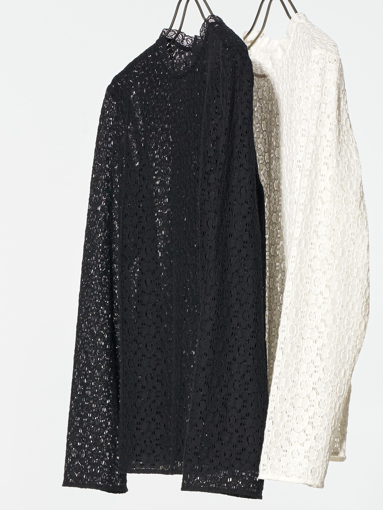 【値下げ】lace blouse Crush Frill Sleeve Blouse Black Floral Online | Zimmermann