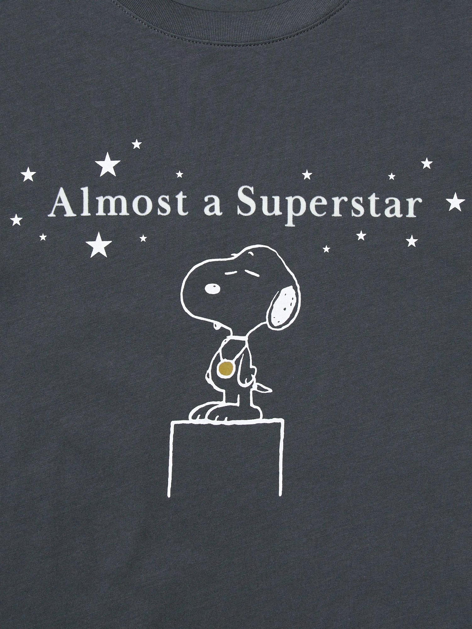 PEANUTS Sports Club UT (Short-Sleeve Graphic T-Shirt