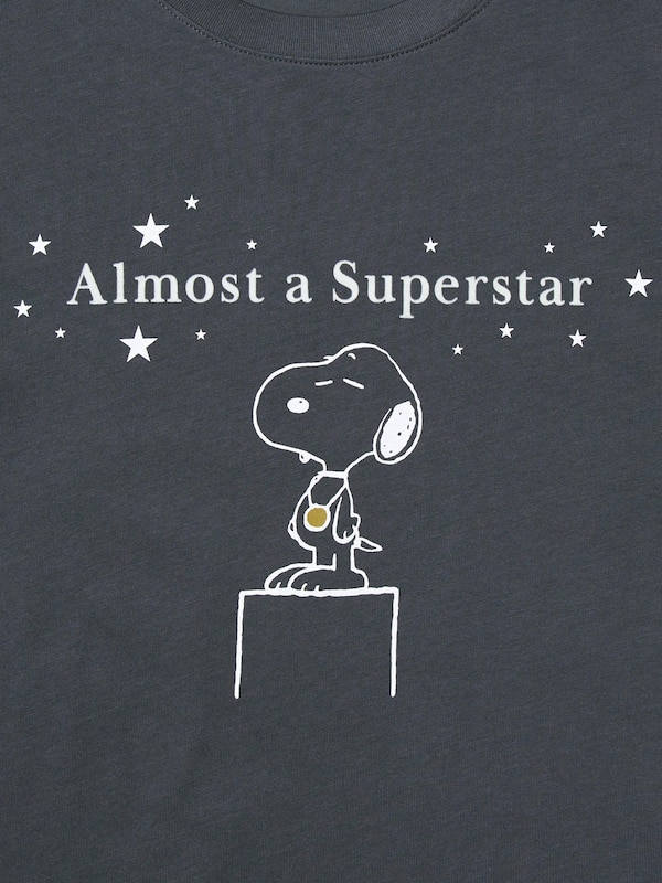 PEANUTS Sports Club UT (Short-Sleeve Graphic T-Shirt)