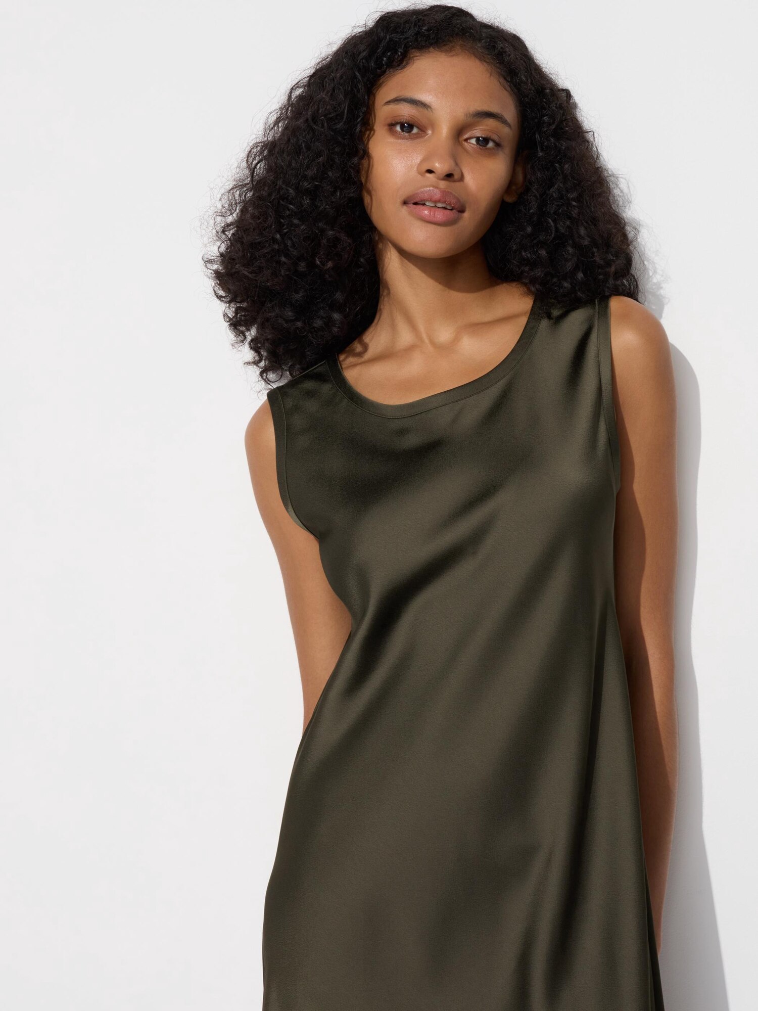 Women's Satin Dress (Sleeveless) | UNIQLO HU