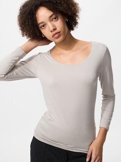 HEATTECH Scoop Neck Long Sleeve T-Shirt