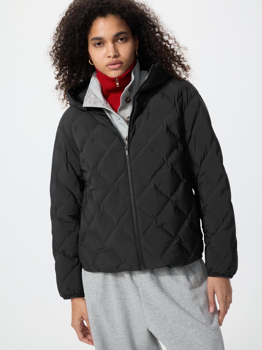 UNIQLO Women's PUFFTECH Parka with Water-Repellent, Black, Medium