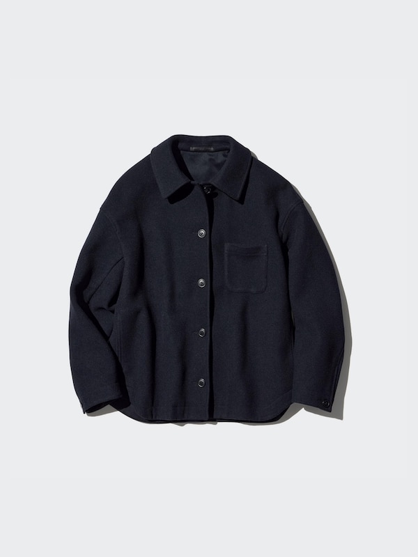 Chaqueta oversize corta