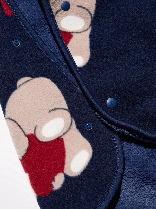 mofusand UT Fleece Reversible Blanket