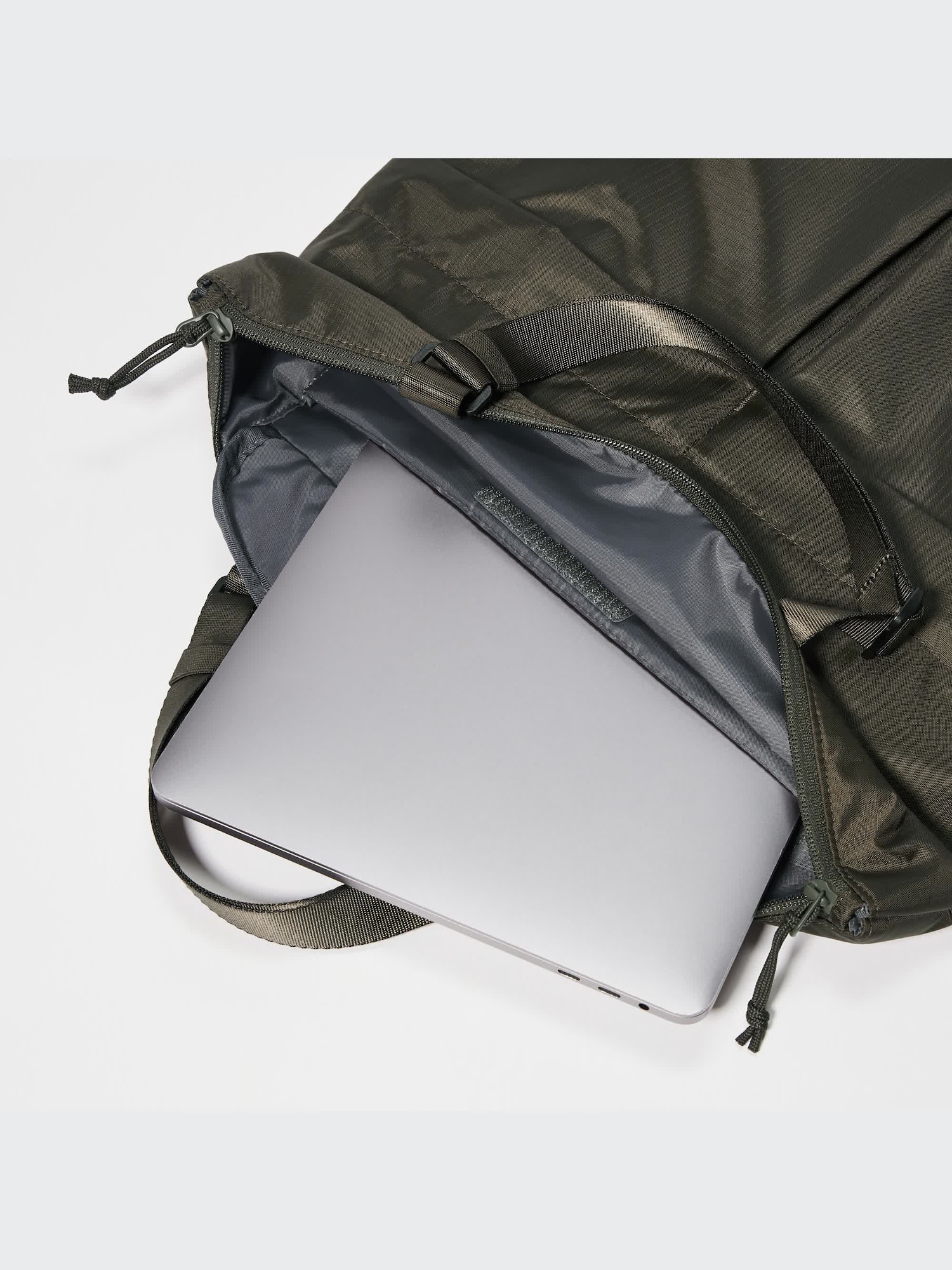 [RAIVE] 2-WAY Mila Smallショルダーバッグ in GRAY Mila Small Leather Shoulder Bag | Michael Kors [FI]