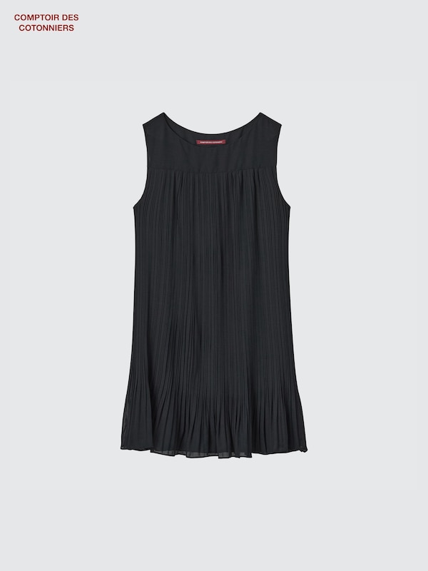 Flowing Silhouette Black White Sleeveless Dress Flowing Silhouette Black White Sleeveless Dress