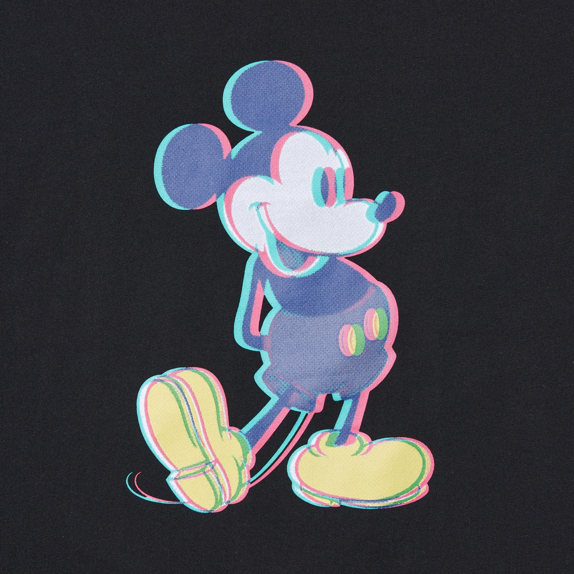 MICKEY STANDS UT