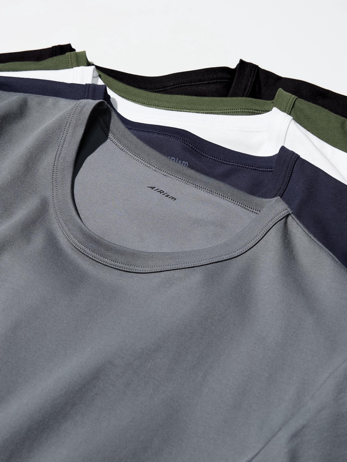 Мужская футболка Uniqlo AIRism Cotton, цвет: Чёрный — фото 2