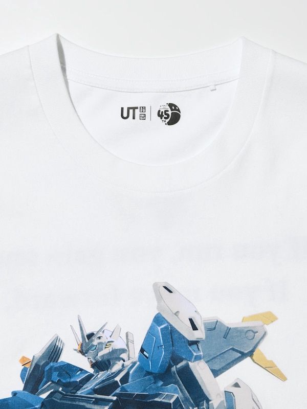Mobile Suit GUNDAM 45th Anniversary UT Graphic T-Shirt