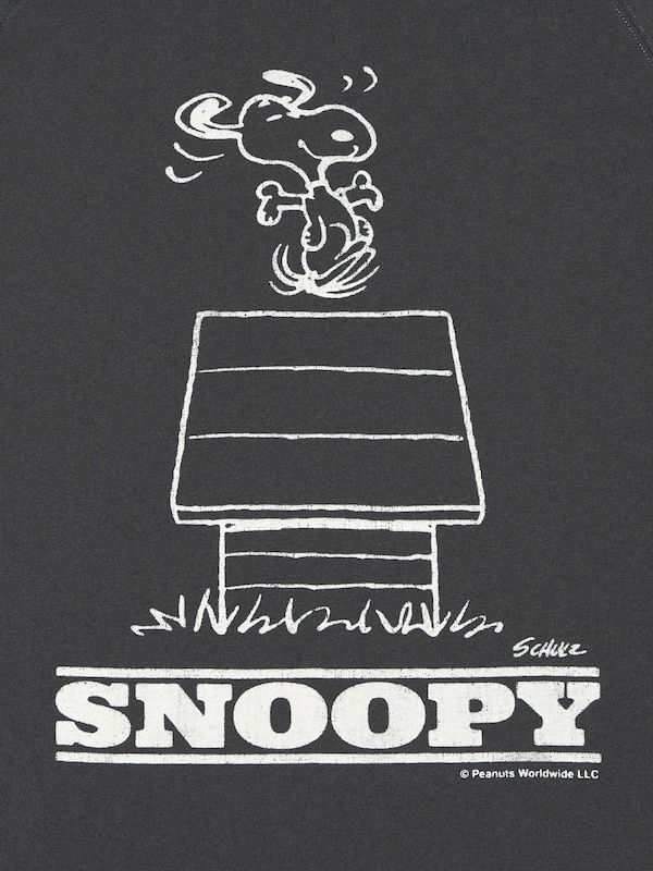 PEANUTS UT Graphic T-Shirt (Oversized)