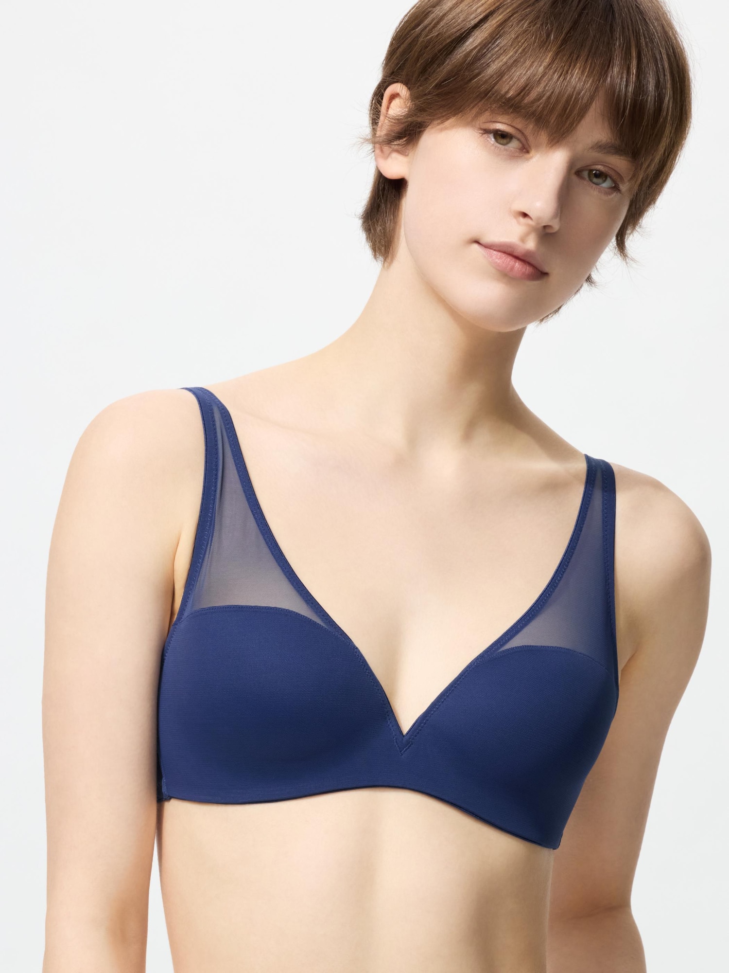 WIRELESS MESH BRA 3D HOLD