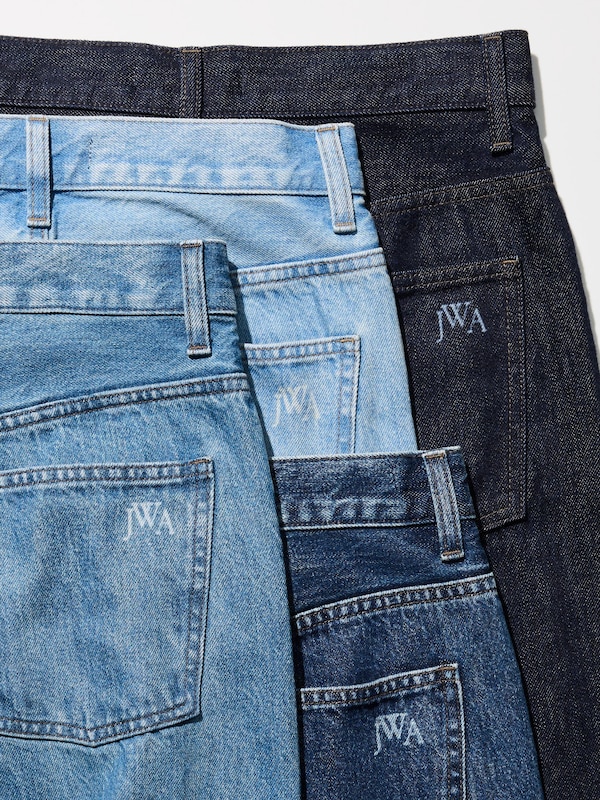 Straight Jeans