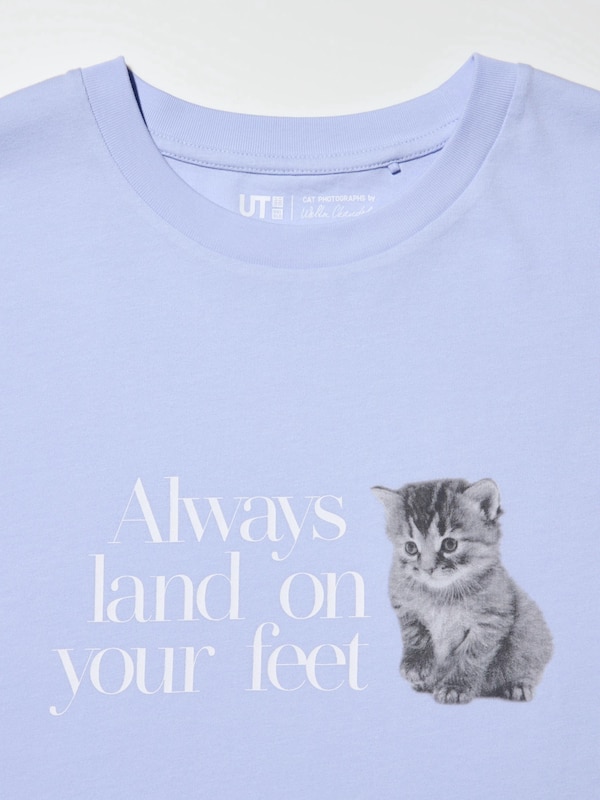 CAT PHOTOGRAPHS UT Graphic T-Shirt