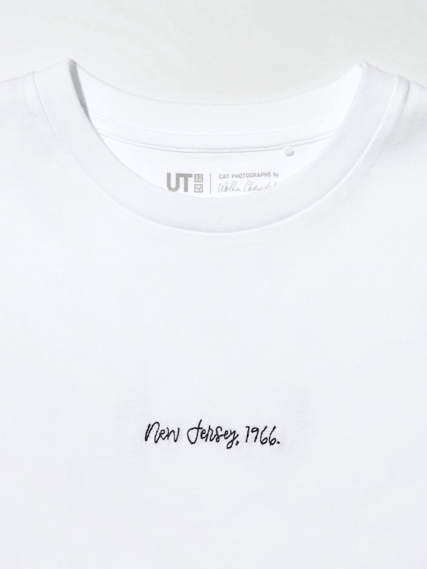CAT PHOTOGRAPHS UT Graphic T-Shirt