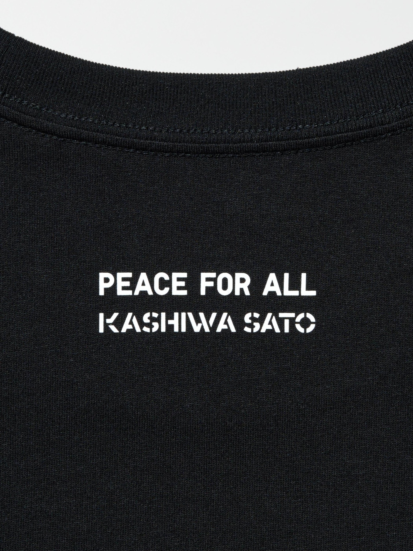 Футболка Uniqlo Peace For All с принтом, Kashiwa Sato, цвет: Чёрный — фото 4