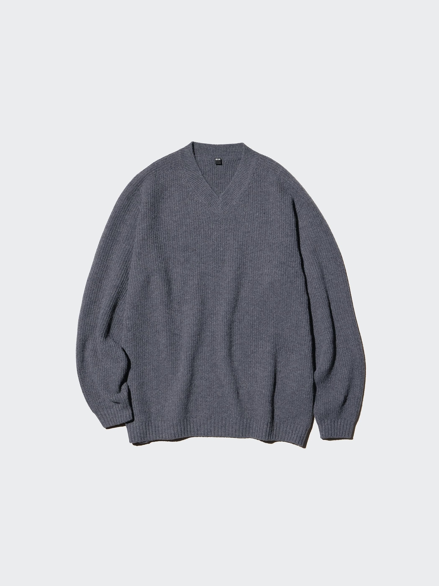 Unisex 3D SOUFFLÉ YARN V-NECK SWEATER | UNIQLO CA
