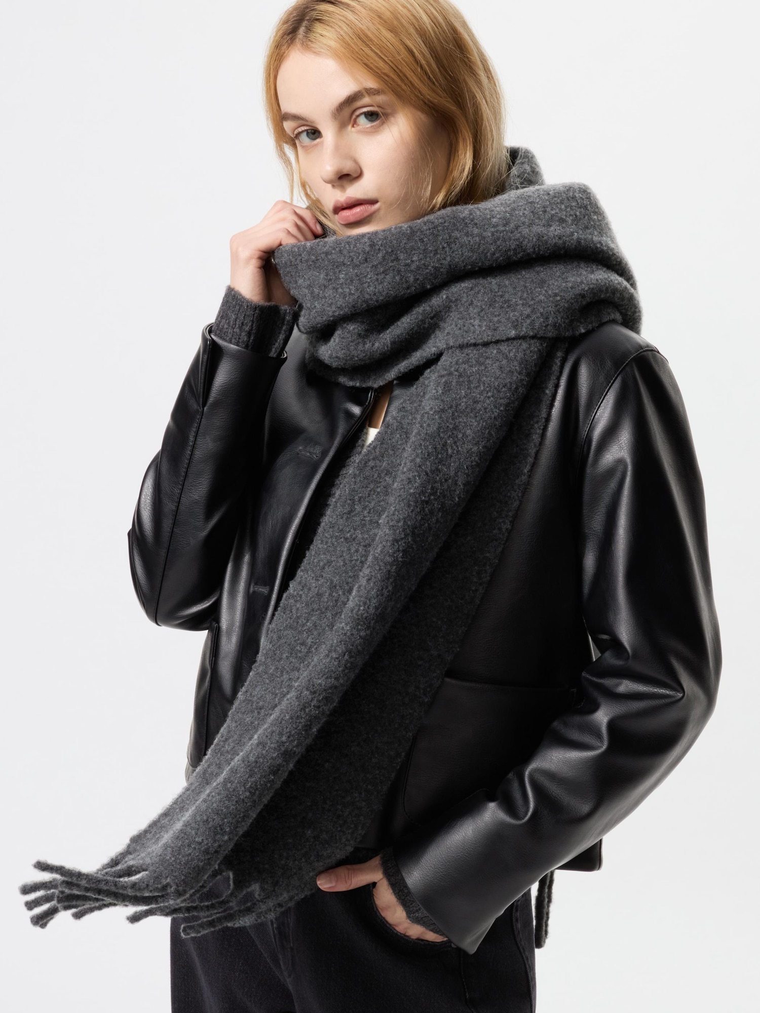 Souffle Yarn Chunky Stole | UNIQLO US