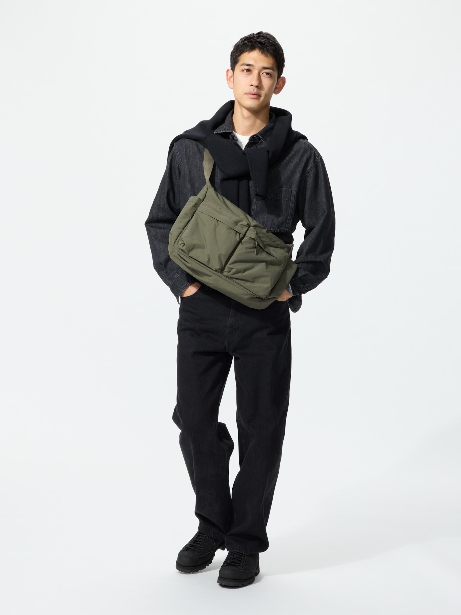 Multi Pocket Shoulder Bag | UNIQLO US