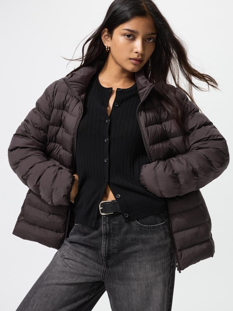 UNIQLO Women's PUFFTECH Jacket with Anti-Static, Dark Brown,