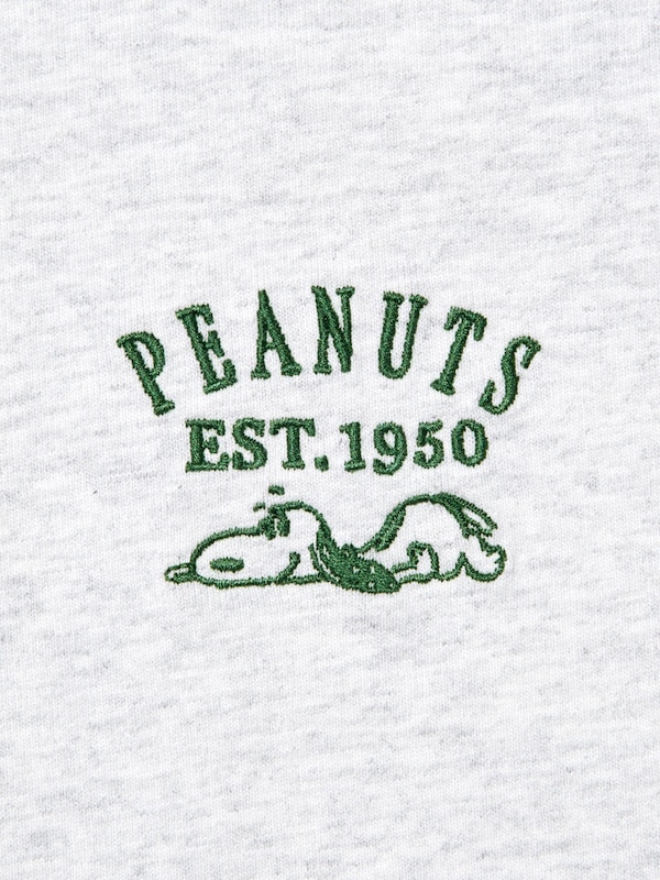 PEANUTS UT Graphic T-Shirt