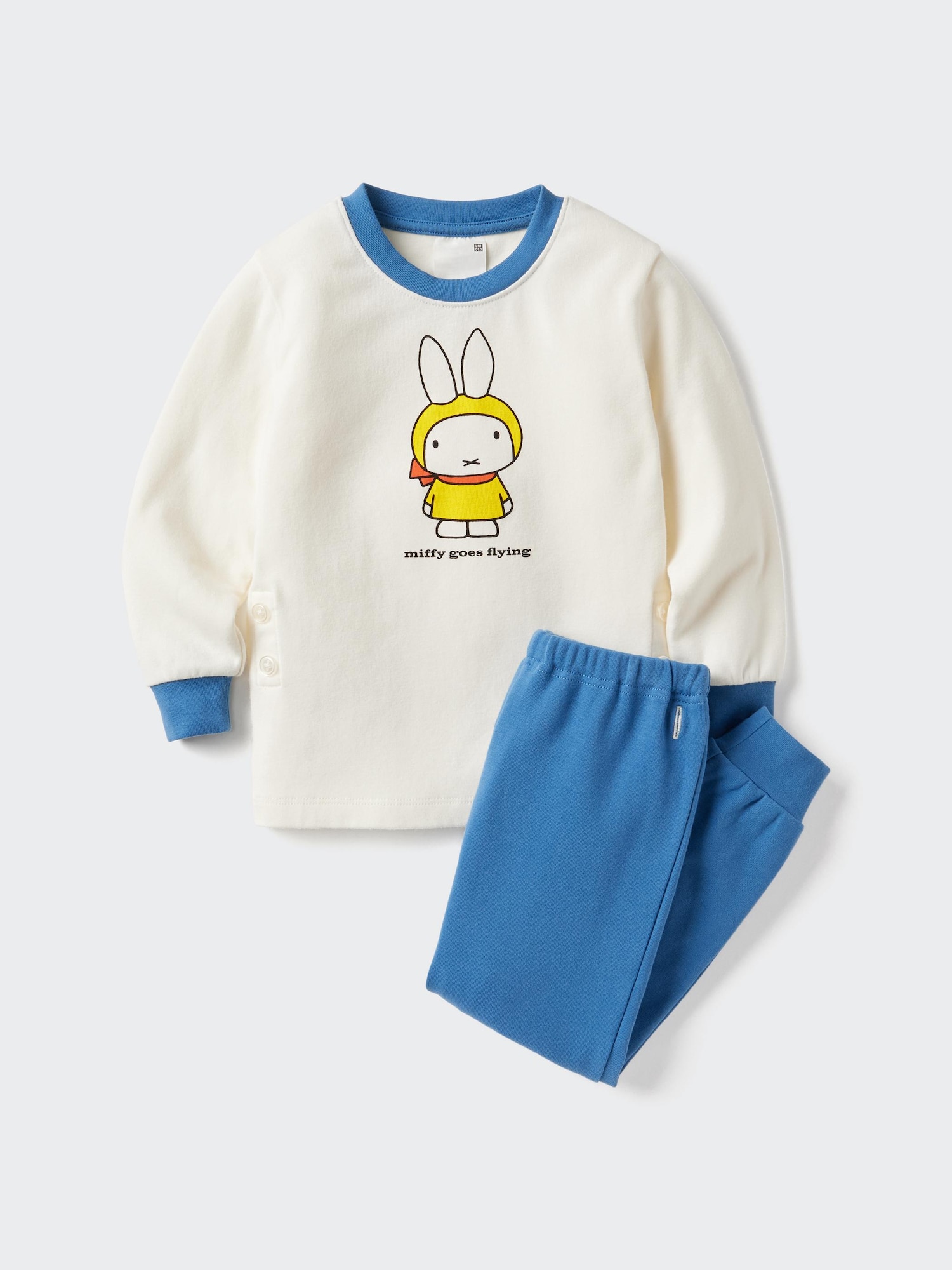 PICTURE BOOK PAJAMAS