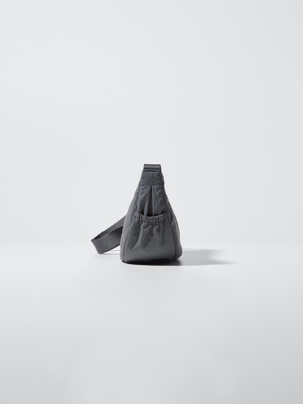 Uniqlo Round Mini Shoulder Bag — фото 7