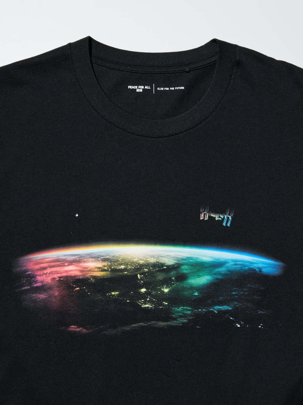 Uniqlo PEACE FOR ALL Graphic T-Shirt | Artemis — фото 3