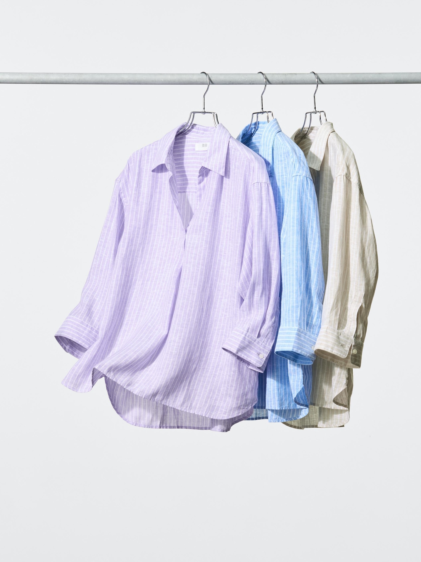Женская льняная рубашка Uniqlo Premium Linen Skipper с рукавом 3/4, в полоску, цвет: Бежевый — фото 3