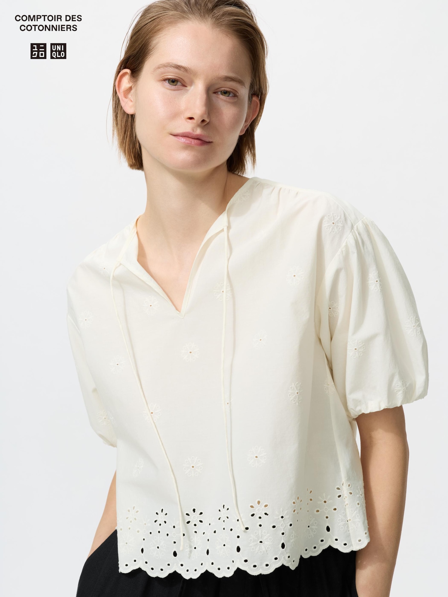 UNIQLO Women's Embroidery Half Sleeve Blouse Off White Small
