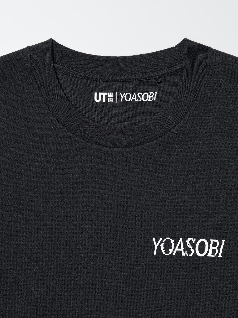 Uniqlo YOASOBI UT Graphic T-Shirt — фото 7