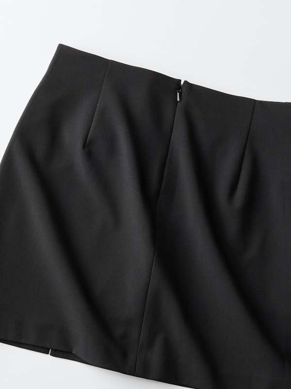 Slit Skort