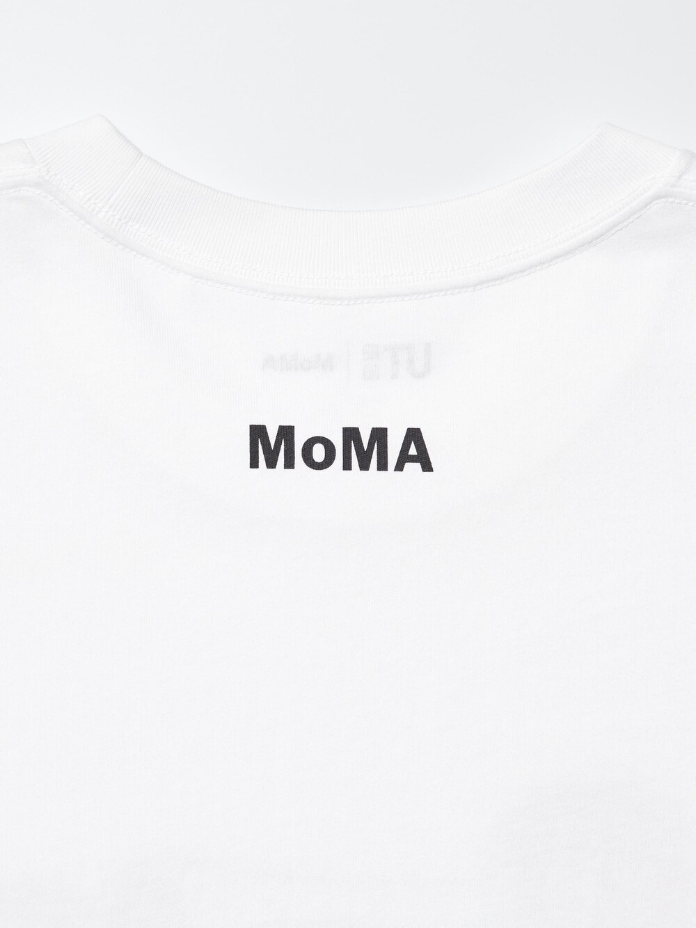 Uniqlo MoMA Poster Art Collection UT Graphic T-Shirt — фото 9