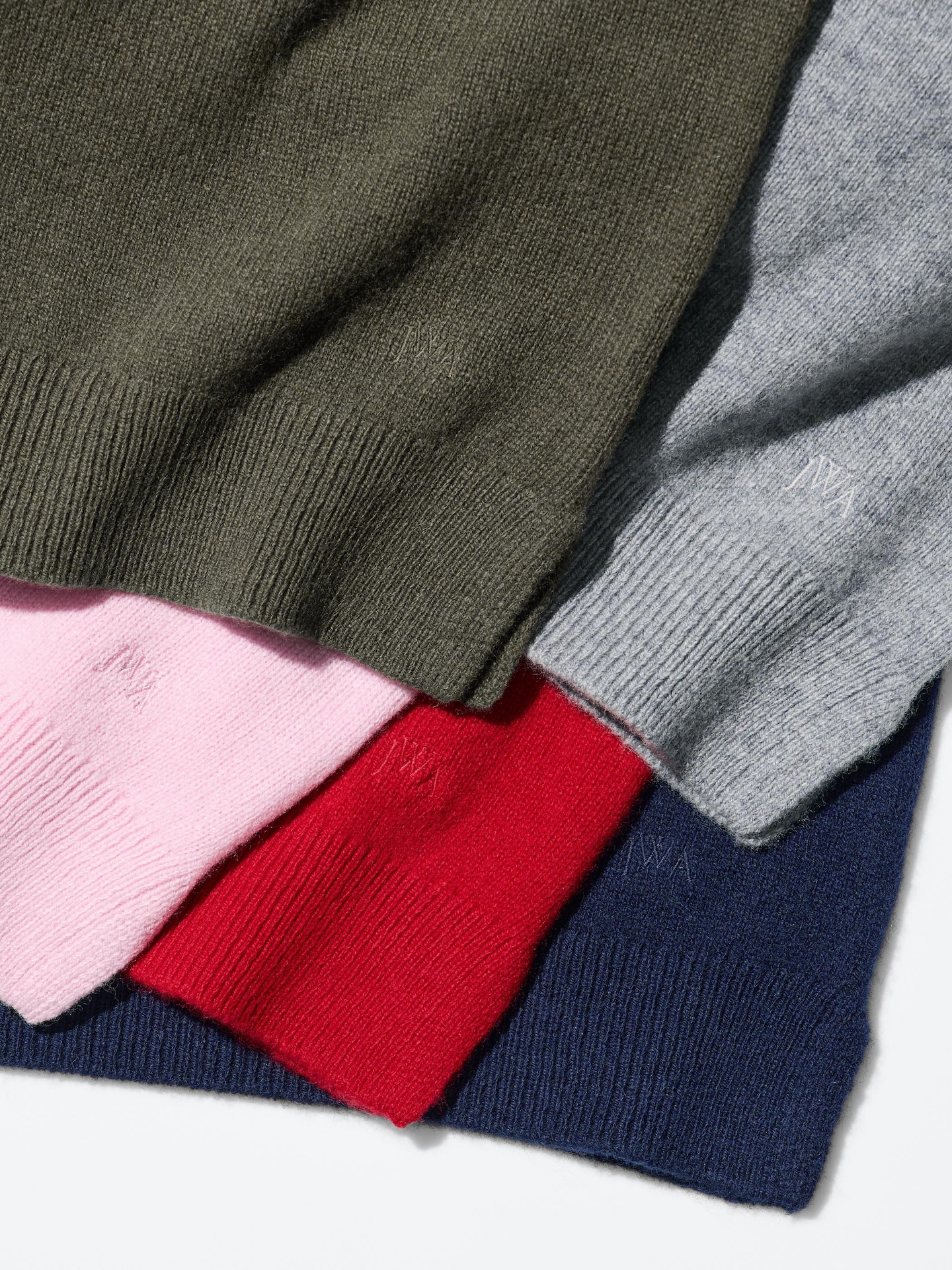 Женский свитер Uniqlo Wool Cashmere V-Neck Short, цвет: Серый — фото 3