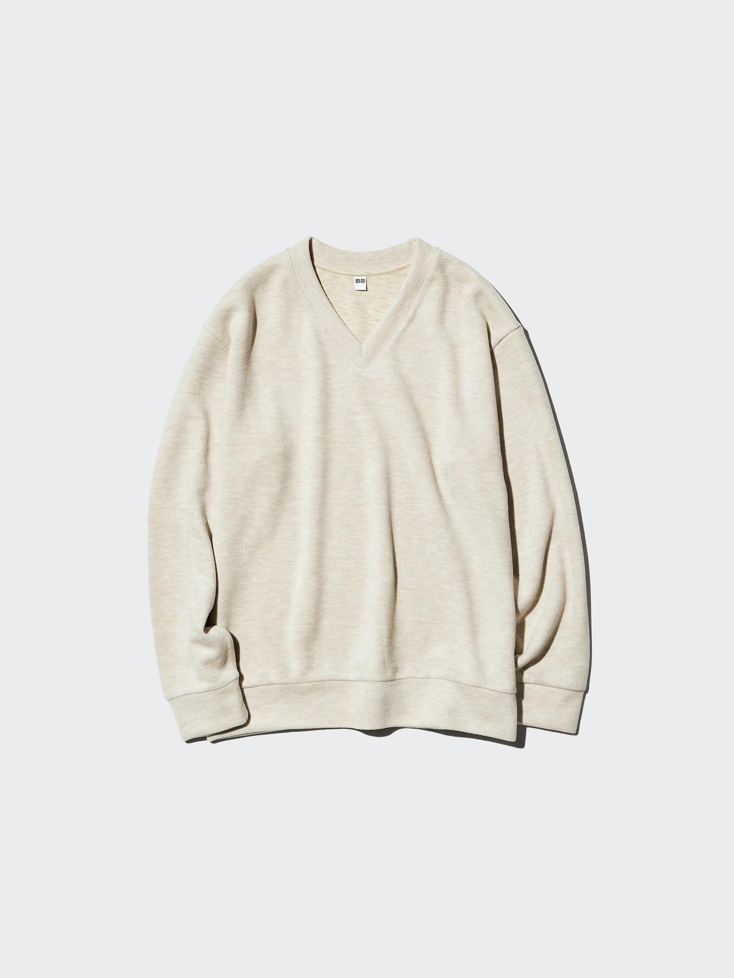 Женская футболка Uniqlo из флисового трикотажа в рубчик с V-образным вырезом, цвет: Чёрный — фото 4