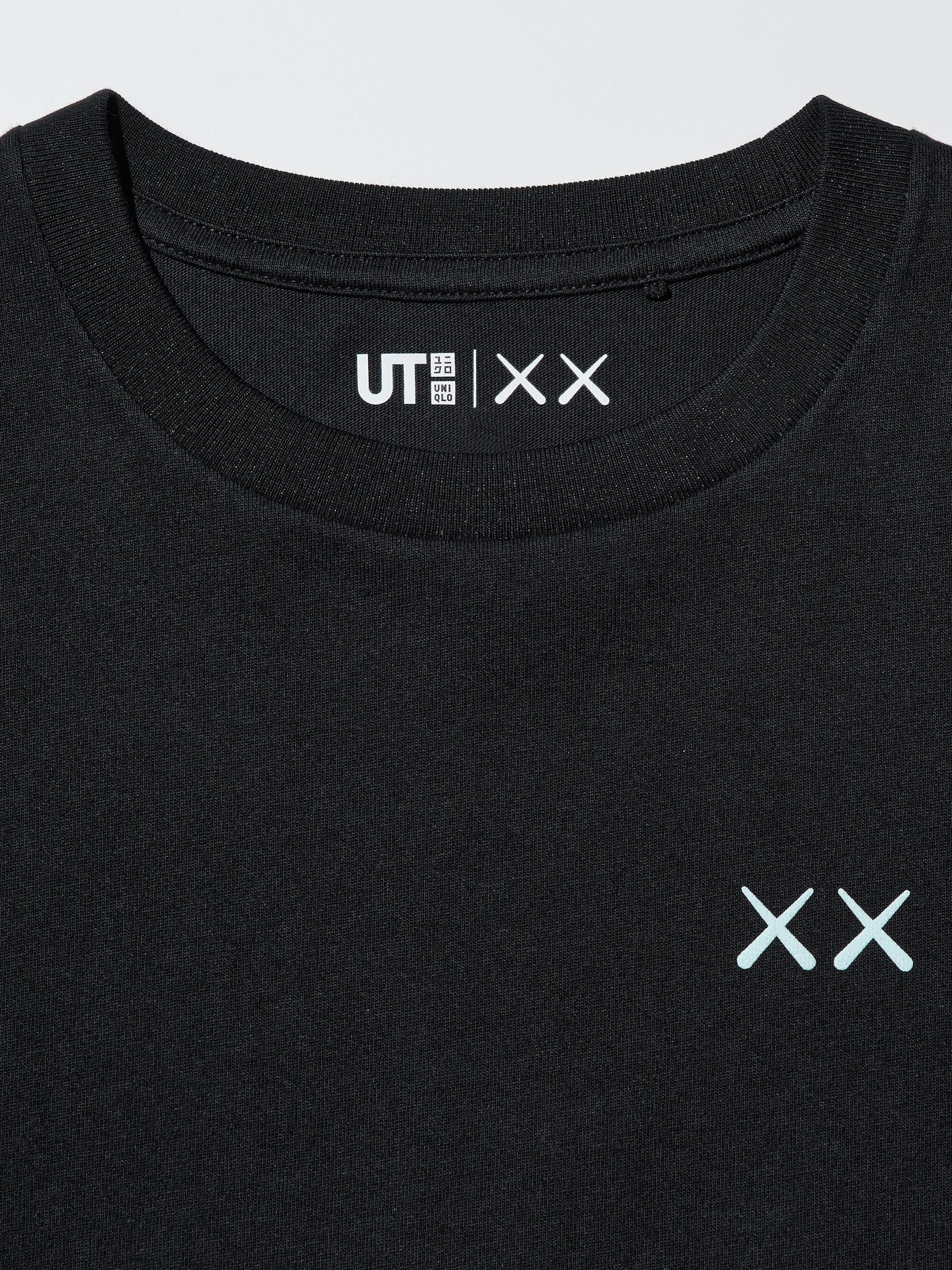 Детская футболка Uniqlo KAWS Universe UT Graphic, цвет: Чёрный — фото 6