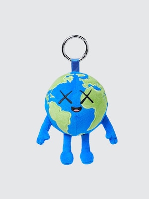 KAWS UNIVERSE Charm