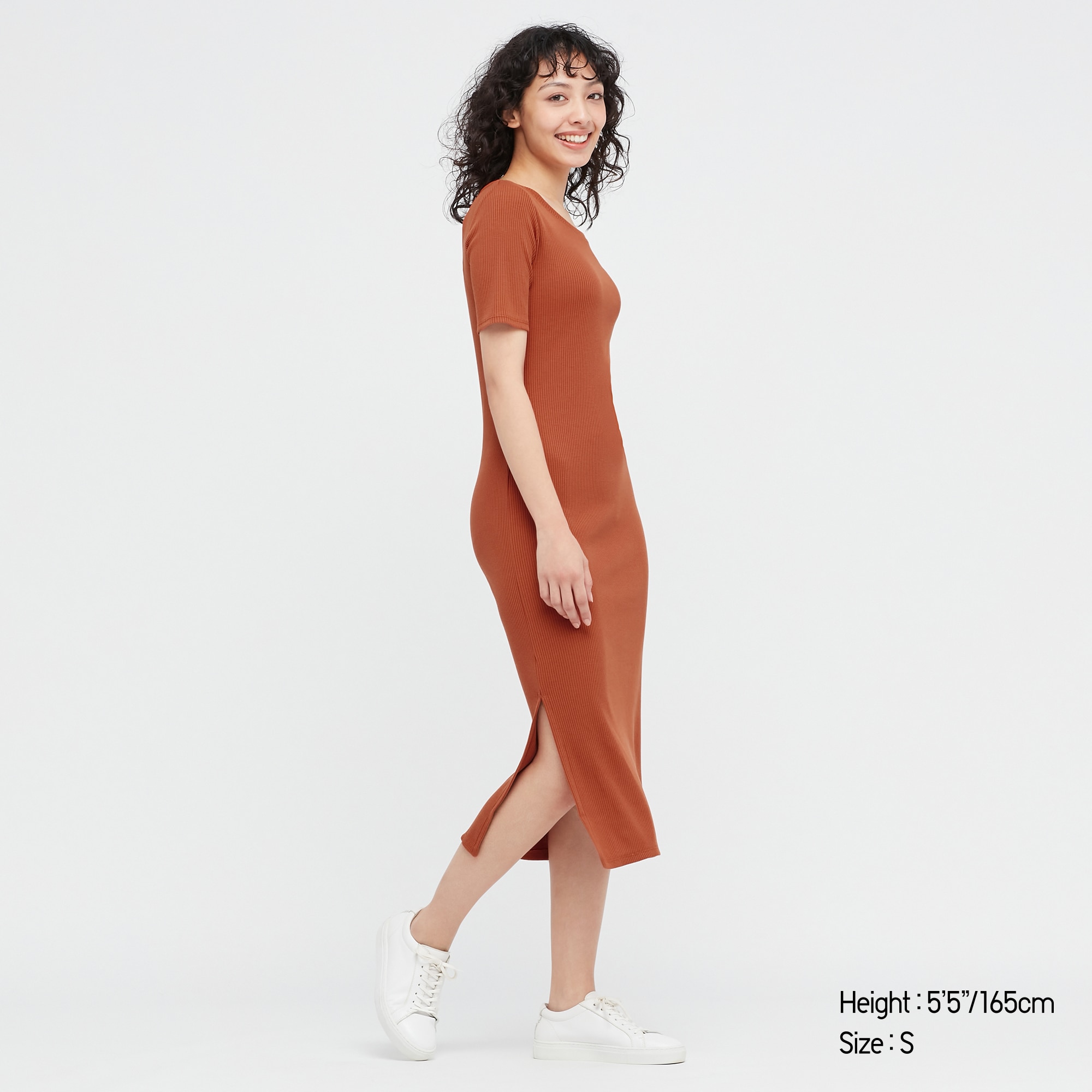 WOMEN'S RIBBED SIDE SLIT SHORT SLEEVE 