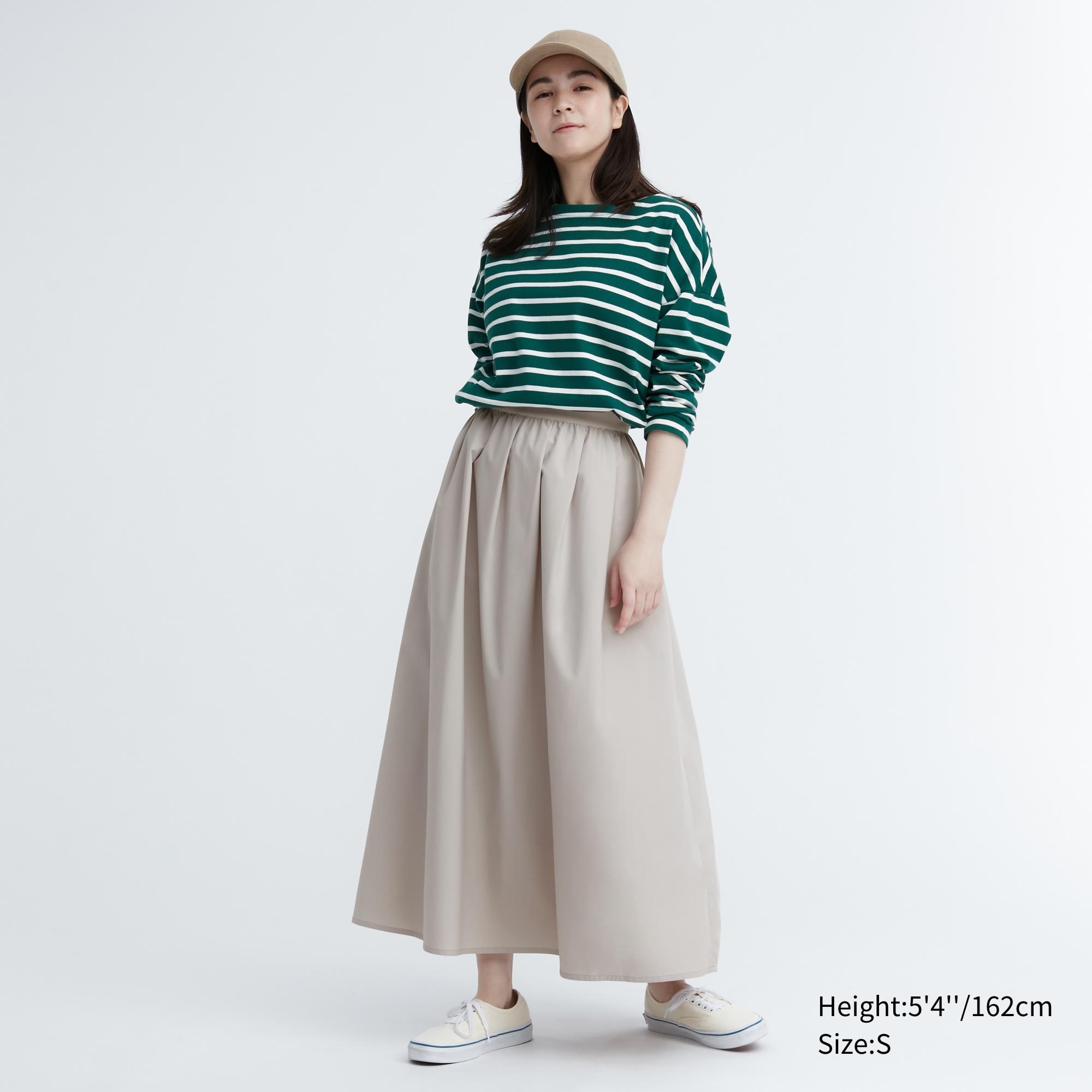 Shop looks for「Volume Long Skirt、AIRism Cotton Cropped Tube BRA