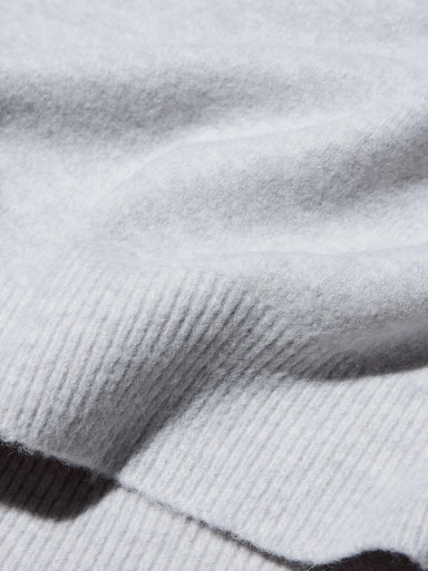SOUFFLE YARN CREW NECK SWEATER