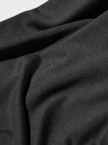 HEATTECH Scoop Neck Long Sleeve T-Shirt