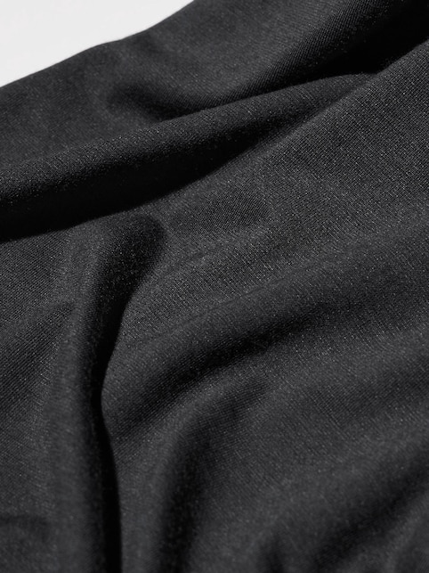 HEATTECH Scoop Neck Long Sleeve T-Shirt
