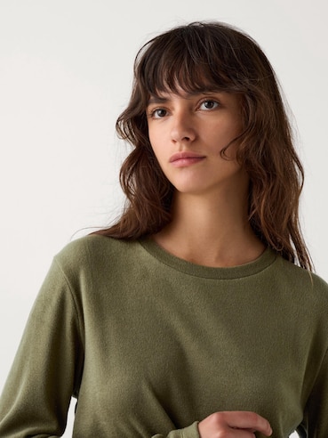 HEATTECH Fleece Crew Neck Long Sleeve T